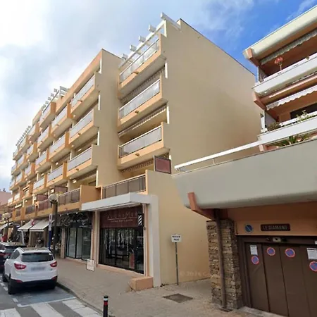 2 Pieces En Centre-ville, 4 Couchages, Avec Parking Et Climatisation - Fr-1-803-65 Apartament